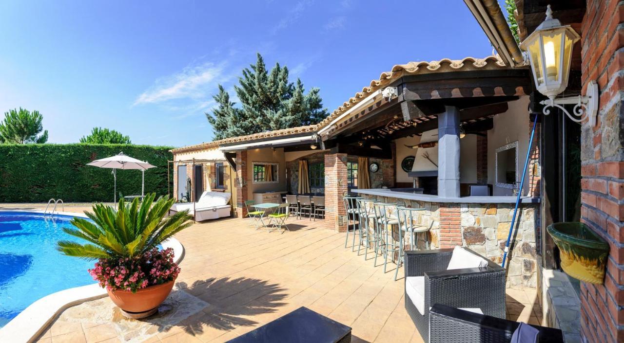 La Villa Du Golf Peralada Exterior photo