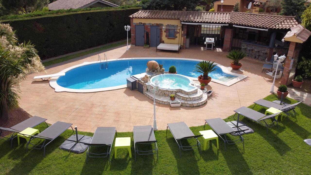 La Villa Du Golf Peralada Exterior photo